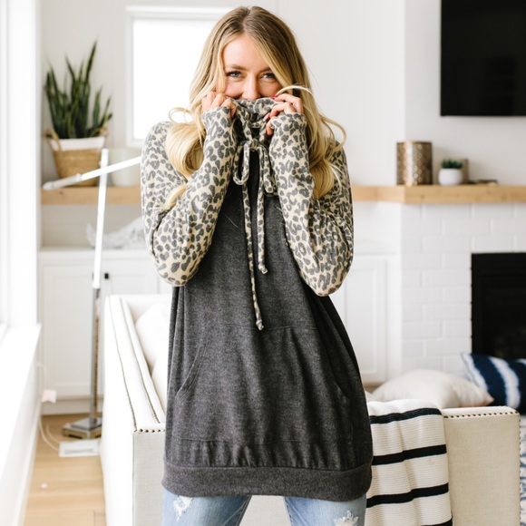 Cheetah Cowl Neck Pullover - Picture 4 of 9